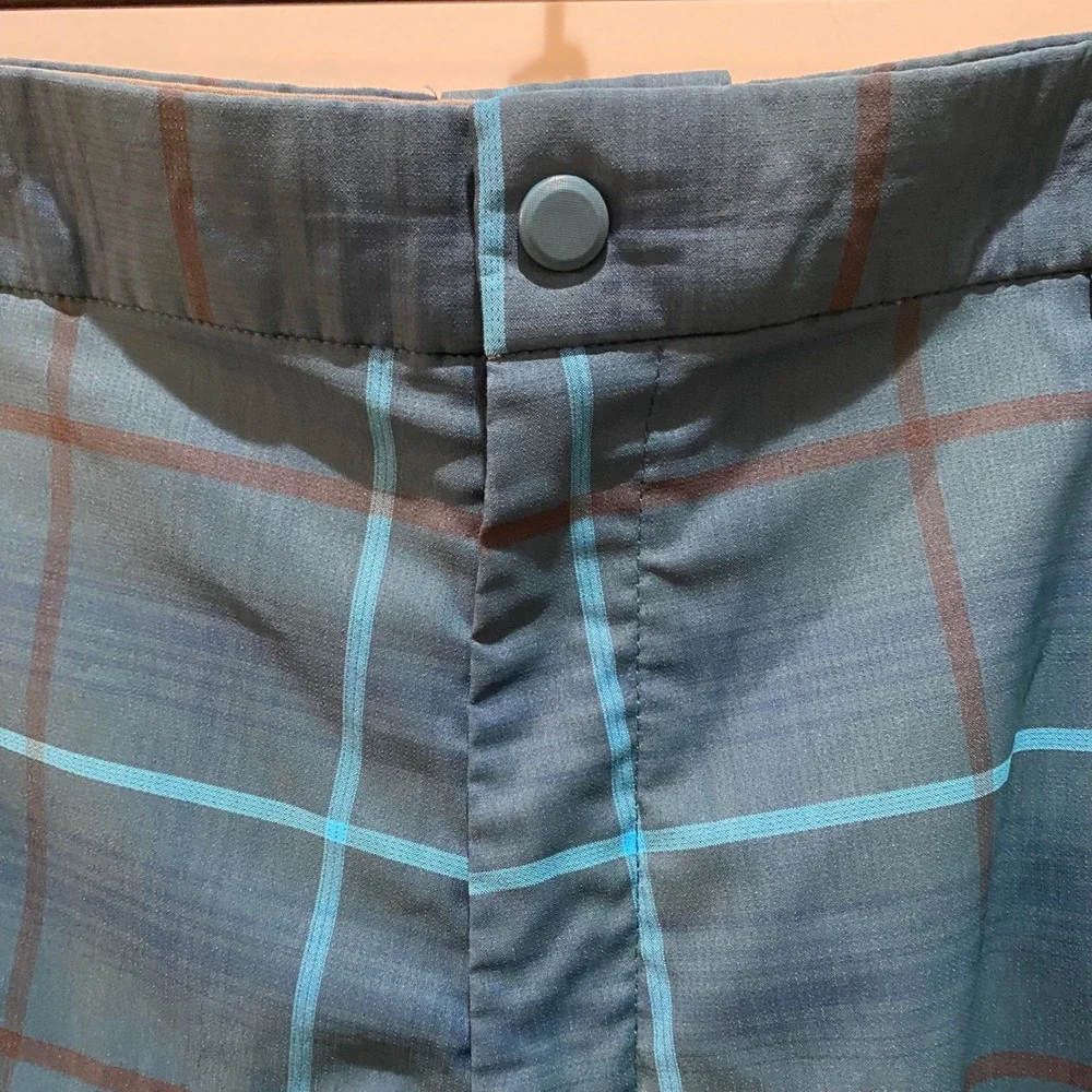 Nike Golf Tour Performance Dri-Fit Men's Shorts. Size 36.‎ Green Plaid. Poly
